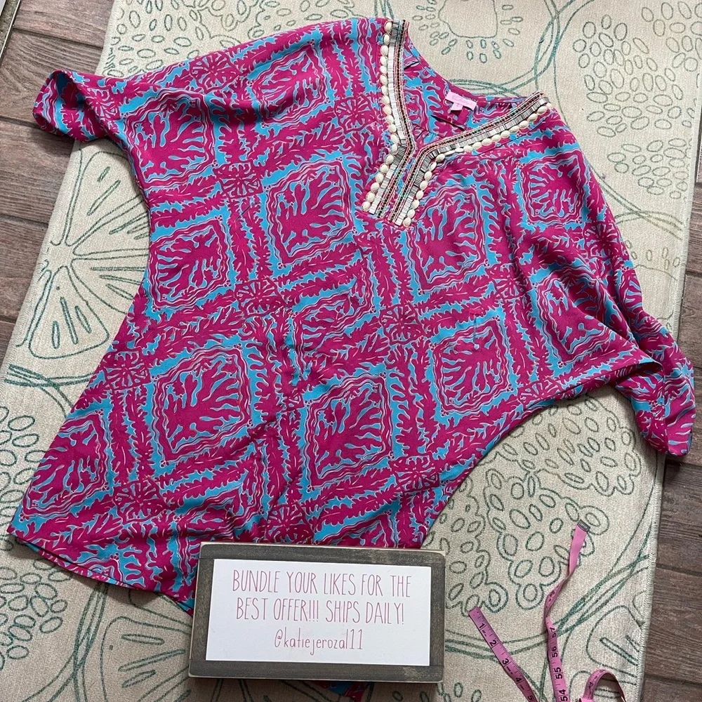 Lilly Pulitzer cover all small size